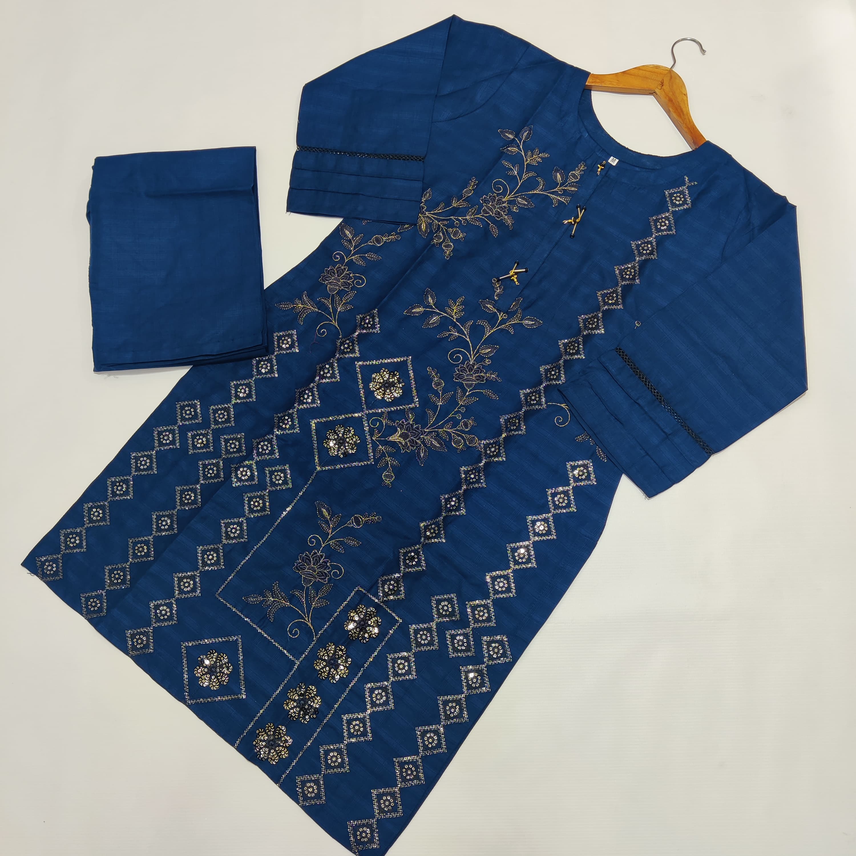 Bahaar 2 pcs